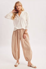 Load image into Gallery viewer, LAUREN DRAWSTRING BALLOON PANTS