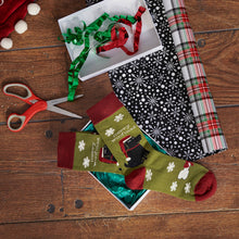 Load image into Gallery viewer, Merry Woofmas Socks