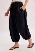 Load image into Gallery viewer, LAUREN DRAWSTRING BALLOON PANTS