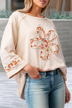 Load image into Gallery viewer, Elena Flower Patch Graphic Exposed Seam Wide Sleeve Loose Top