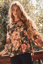 Load image into Gallery viewer, Floral Printed Blouse