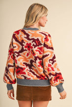 Load image into Gallery viewer, ABSTRACT FLORAL KNIT SWEATER
