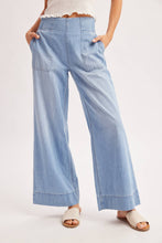 Load image into Gallery viewer, WIDE-LEG DENIM JEANS
