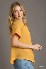 Load image into Gallery viewer, Finley Top - Simply Susan’s
