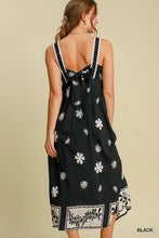 Load image into Gallery viewer, Annabelle Dress - Simply Susan’s
