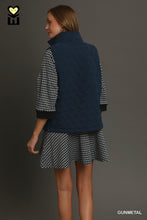 Load image into Gallery viewer, Rowan Vest - Simply Susan’s
