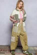Load image into Gallery viewer, Sophia twill floral print jacket
