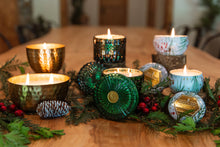Load image into Gallery viewer, Mistletoe &amp; Holly 8oz Petite Shimmer Candle 8oz - Simply Susan’s
