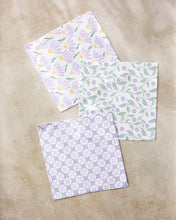 Load image into Gallery viewer, Button Vines and Daisies - Simply Susan’s
