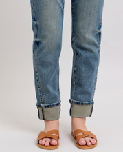 Load image into Gallery viewer, Judy Blue Vintage Wash Double Roll Cuff
