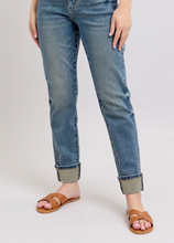 Load image into Gallery viewer, Judy Blue Vintage Wash Double Roll Cuff
