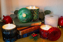 Load image into Gallery viewer, Holiday Spice 8oz Petite Shimmer Candle - Simply Susan’s
