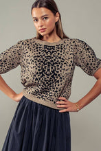 Load image into Gallery viewer, Animal Coded Short Sleeve Knit Top
