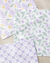 Load image into Gallery viewer, Button Vines and Daisies - Simply Susan’s
