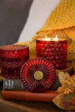 Load image into Gallery viewer, Holiday Spice 8oz Petite Shimmer Candle - Simply Susan’s
