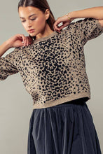 Load image into Gallery viewer, Animal Coded Short Sleeve Knit Top
