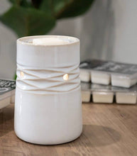 Load image into Gallery viewer, Net White Ceramic Tabletop Melter -Flameless Wax Tart Warmer
