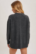 Load image into Gallery viewer, GENEVIEVE CREW NECK KNIT SWEATER
