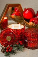 Load image into Gallery viewer, Holiday Spice 15oz Shimmer Candle 2 wick - Simply Susan’s
