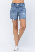 Load image into Gallery viewer, Judy Blue HW Embroidered Pocket Cutoffs (XL Only) - Simply Susan’s

