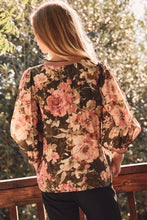 Load image into Gallery viewer, Floral Printed Blouse
