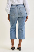 Load image into Gallery viewer, HW w/ Destroy Crop Wide Leg - PLUS - Simply Susan’s
